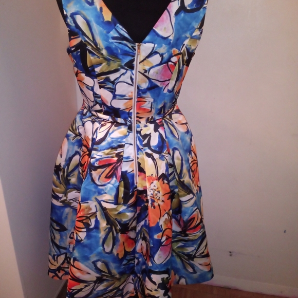 Something in Mind (XS / 4) - Picture 7 of 12